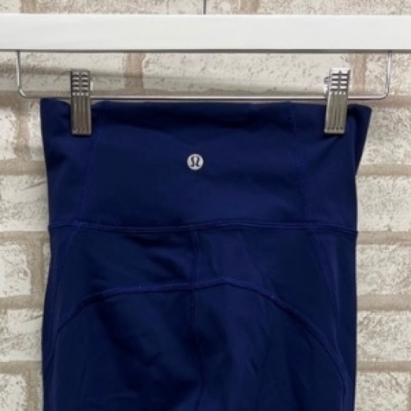 Lululemon royal blue sheer legging Size 4 - Picture 3 of 4